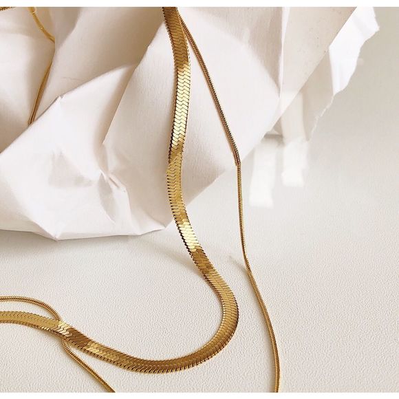 18K Gold Plated Double Layered Chain Stacked Necklace Herringbone Snake Chain - Picture 7 of 8